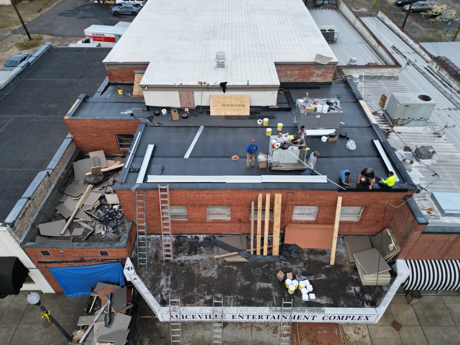 Completed commercial roofing project in Birmingham, Alabama
