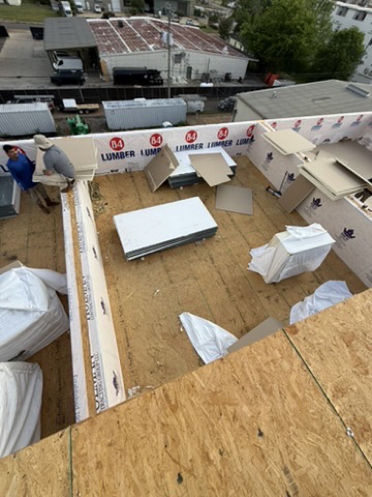 Completed commercial roofing project in Tuscaloosa, Alabama